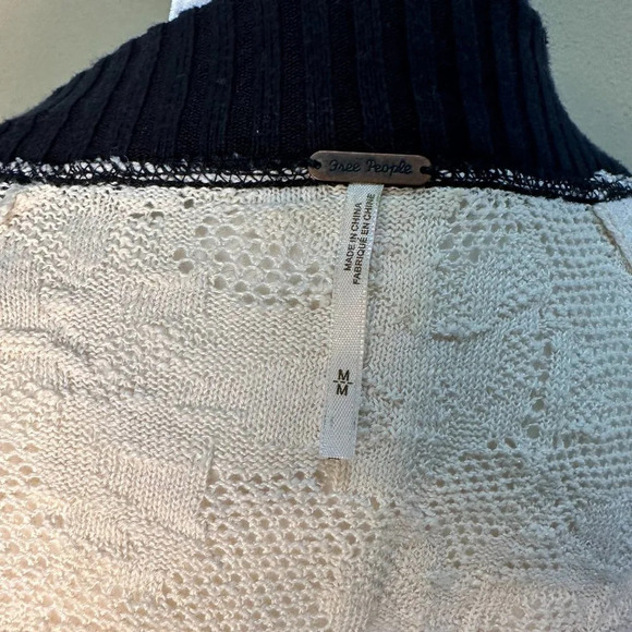 FREE PEOPLE Lace Cutout Zip Front Long Line Cardigan Sweater - Size Medium - Picture 2 of 8